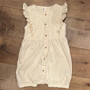 H&M Cream Eyelet Ruffle Romper - 2T, 92cm